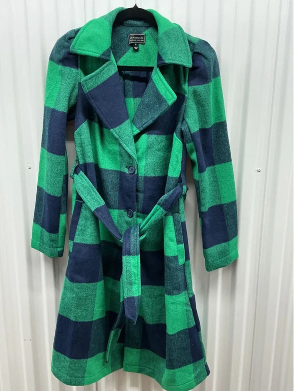 Navy & Green Trenchcoat R18